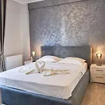 Santorini * Năvodari