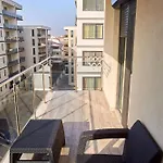 Apartment Santorini Năvodari