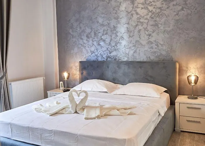 Santorini * Năvodari