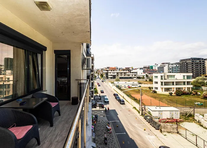 Santorini * Năvodari